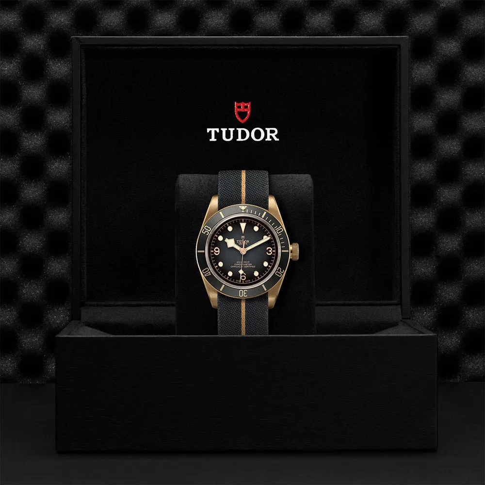 TUDOR Black Bay Bronze M79250BA-0002