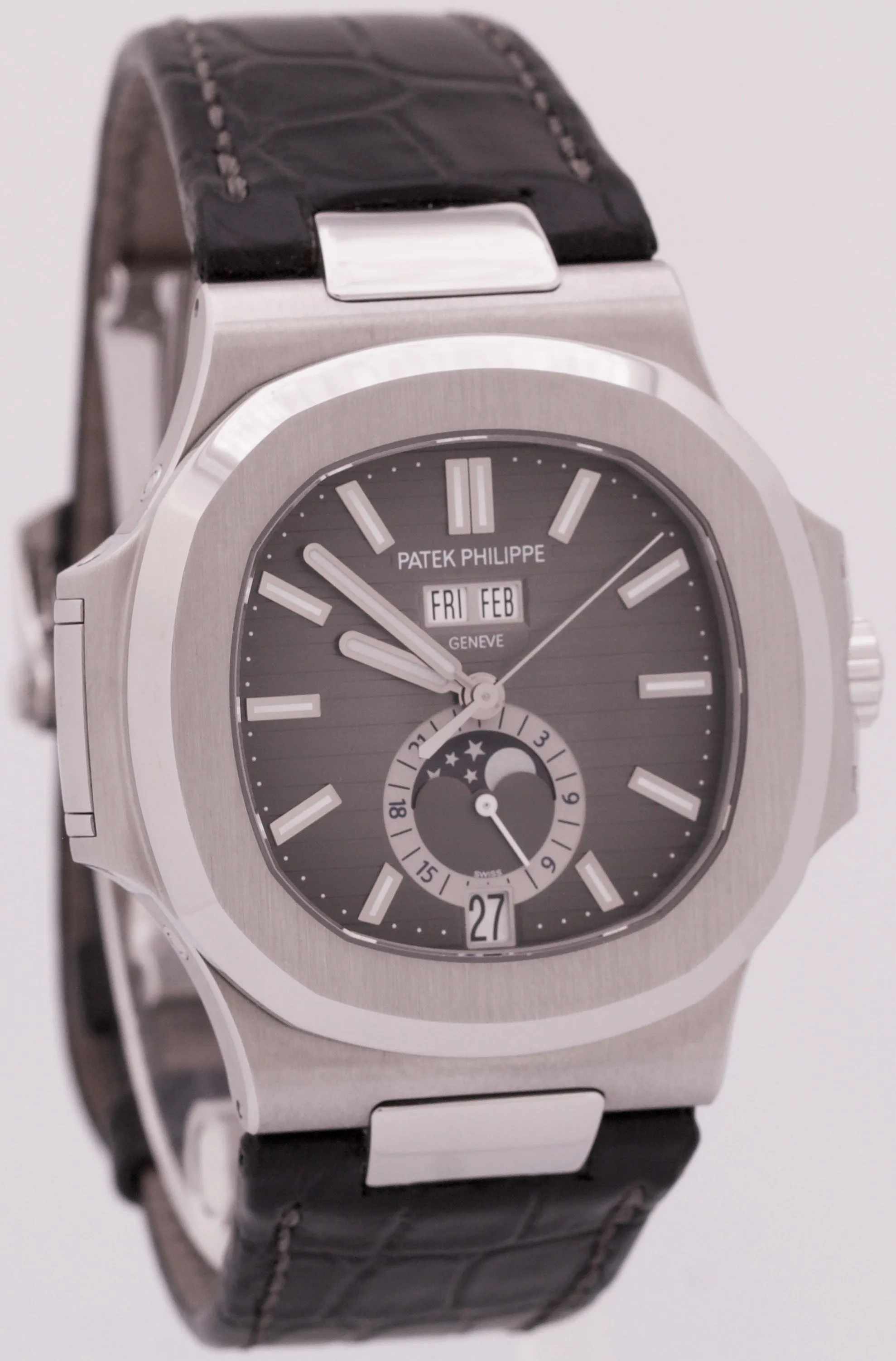 UNWORN 2018 PAPERS Patek Philippe Nautilus Moonphase Steel 40.5mm 5726A-001 BOX