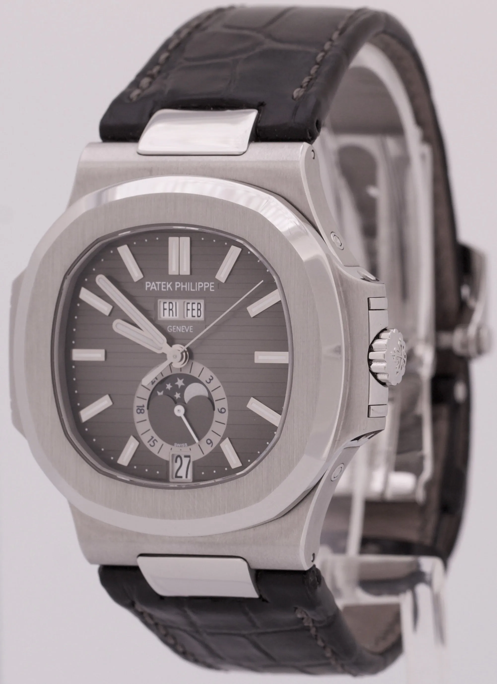 UNWORN 2018 PAPERS Patek Philippe Nautilus Moonphase Steel 40.5mm 5726A-001 BOX